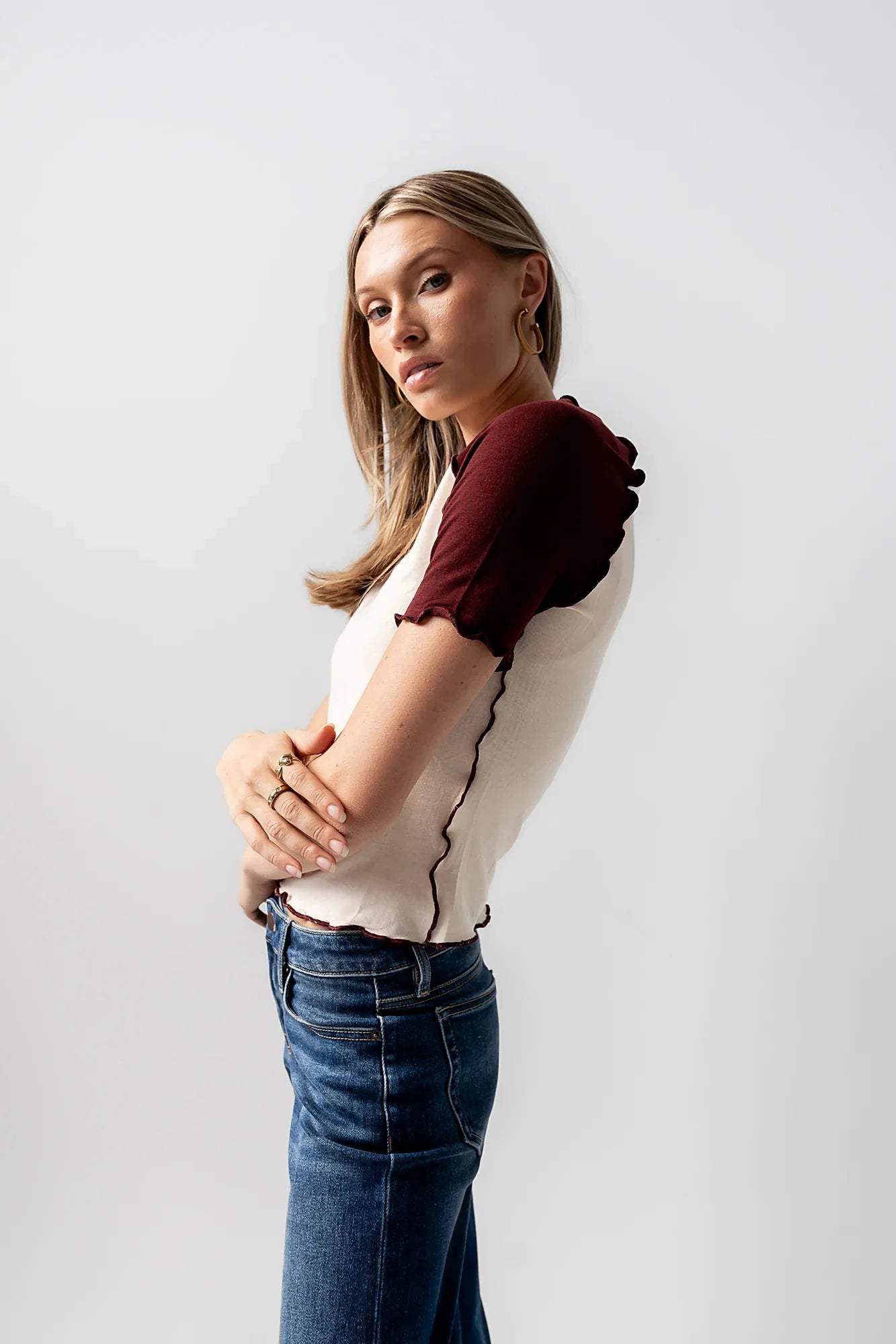 Serra Contrast Top in Burgundy